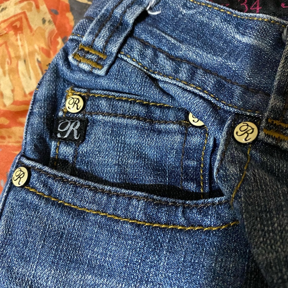 JEANS Rock & Roll Cowgirl Denim Jeans with Pink Stitching .
size 28x34 - Picture 3 of 9